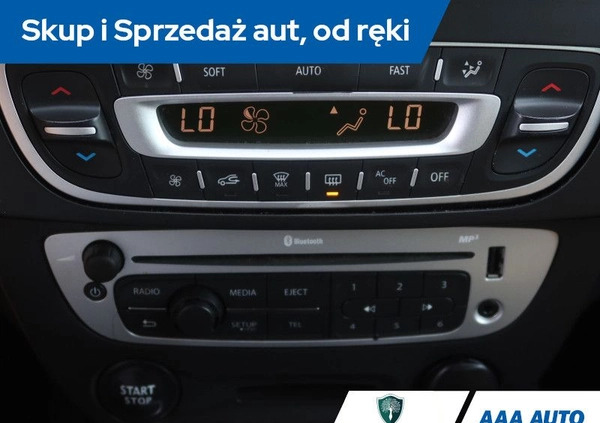 Renault Megane cena 28000 przebieg: 185968, rok produkcji 2014 z Pieniężno małe 137